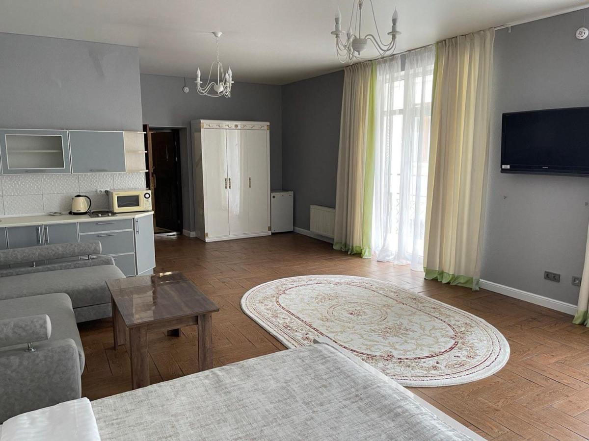 Club City House Klumba Apartment Odessa Exterior photo