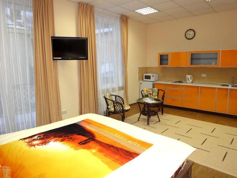 Club City House Klumba Apartment Odessa Room photo